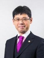 中谷 寛也弁護士