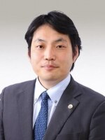 鈴木 康仁弁護士