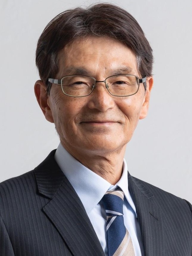 萱垣 建弁護士