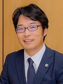 高橋 史記弁護士