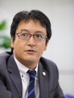 花井 淳弁護士