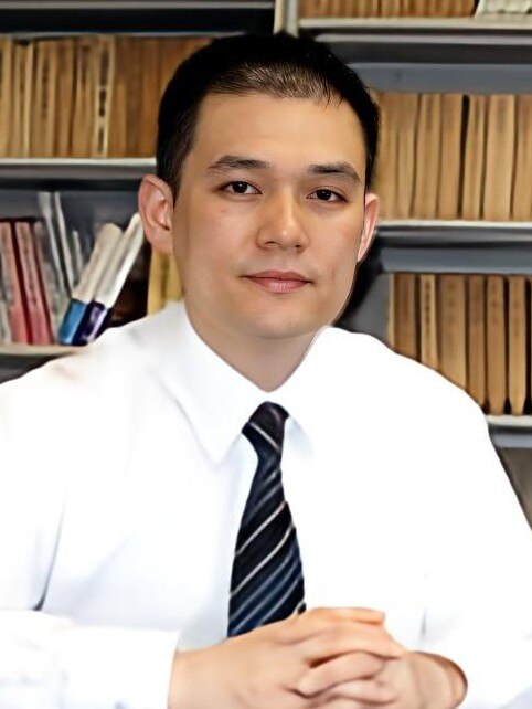 重 隆憲