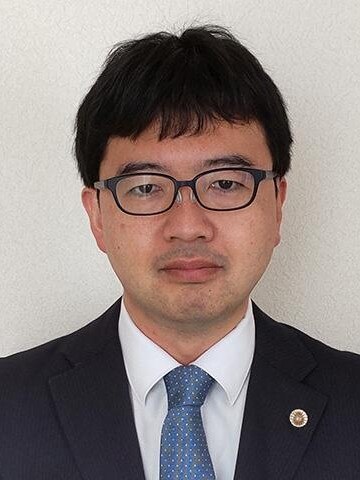 上松 晋也弁護士