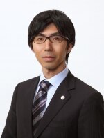 植平 朋行弁護士
