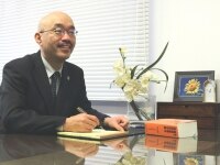 神崎 哲弁護士