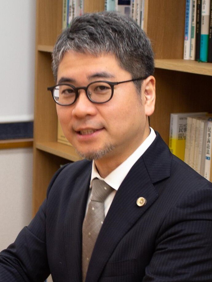 西牧 佑介弁護士