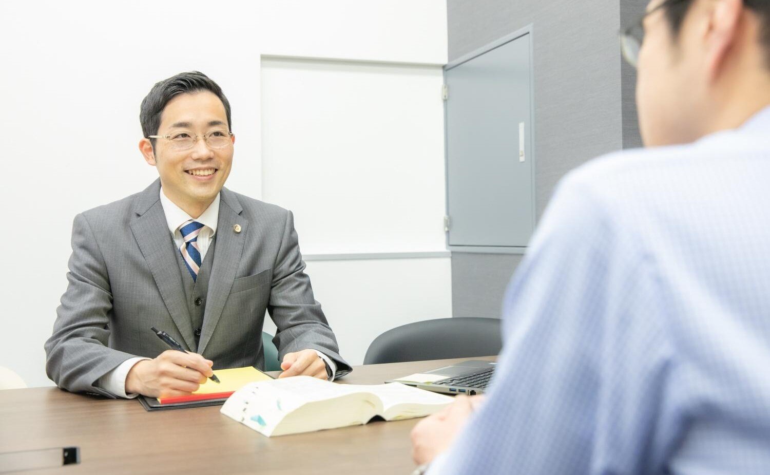 弁護士法人法律事務所フォレスト