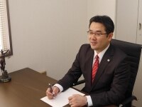中村 吉孝弁護士