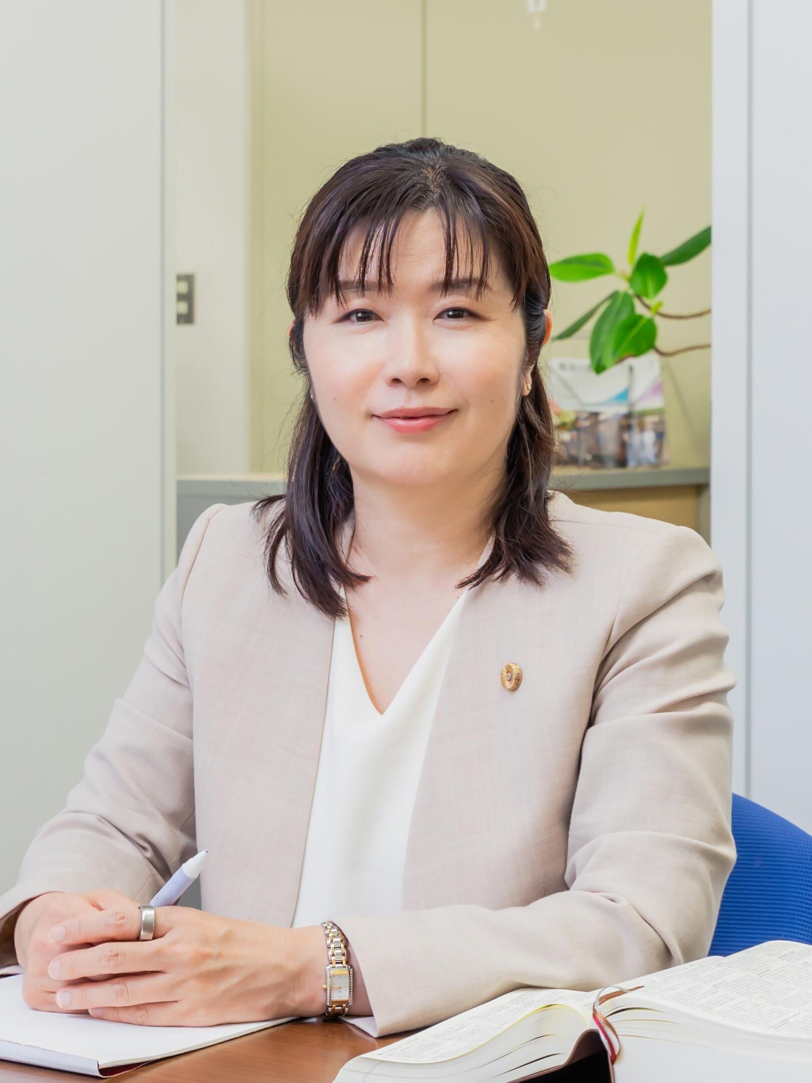 平野 由梨弁護士