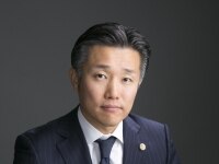 平澤 威海弁護士