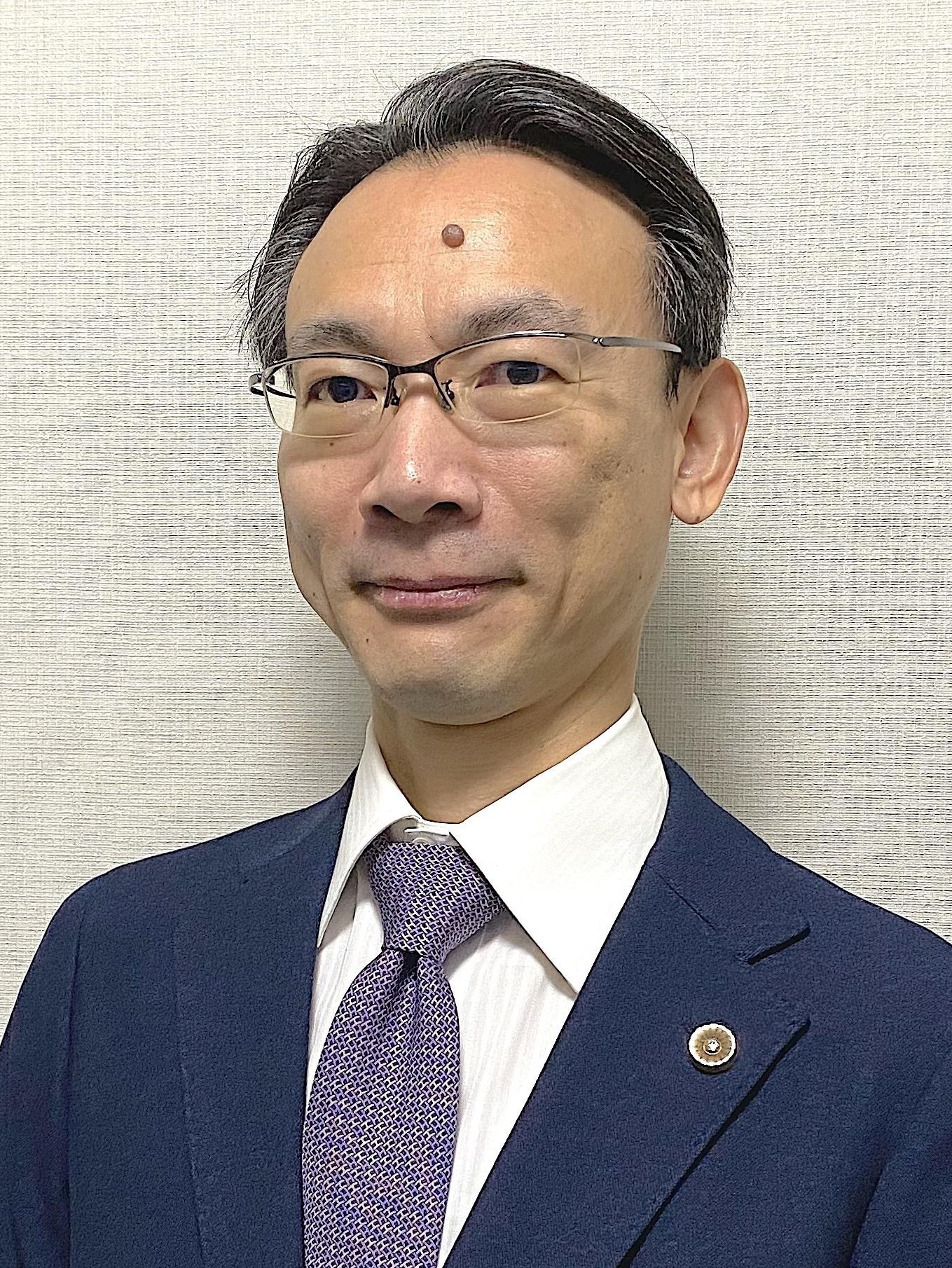 鈴木 博之弁護士