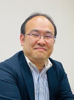 杉本 隼与弁護士