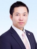 濱川 俊弁護士