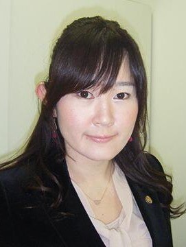 東 明香弁護士