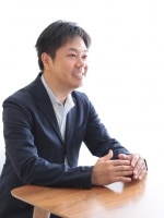 野村 俊介弁護士