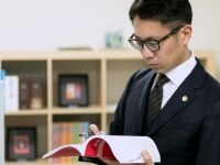 長田 弘樹弁護士