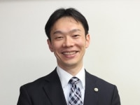 青井 芳夫弁護士