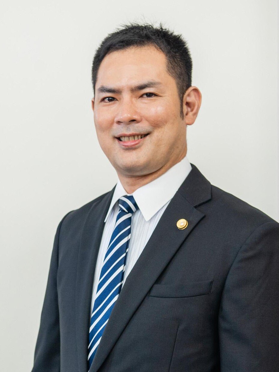 海老名 毅