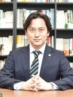 堤 悦朗弁護士