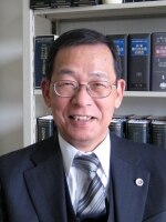 國弘 達夫弁護士