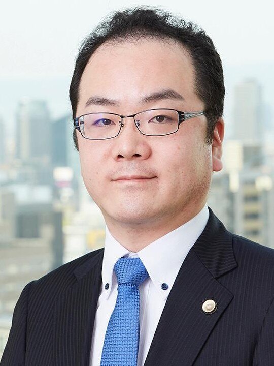 籔内 俊輔弁護士