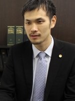 飯島 俊弁護士