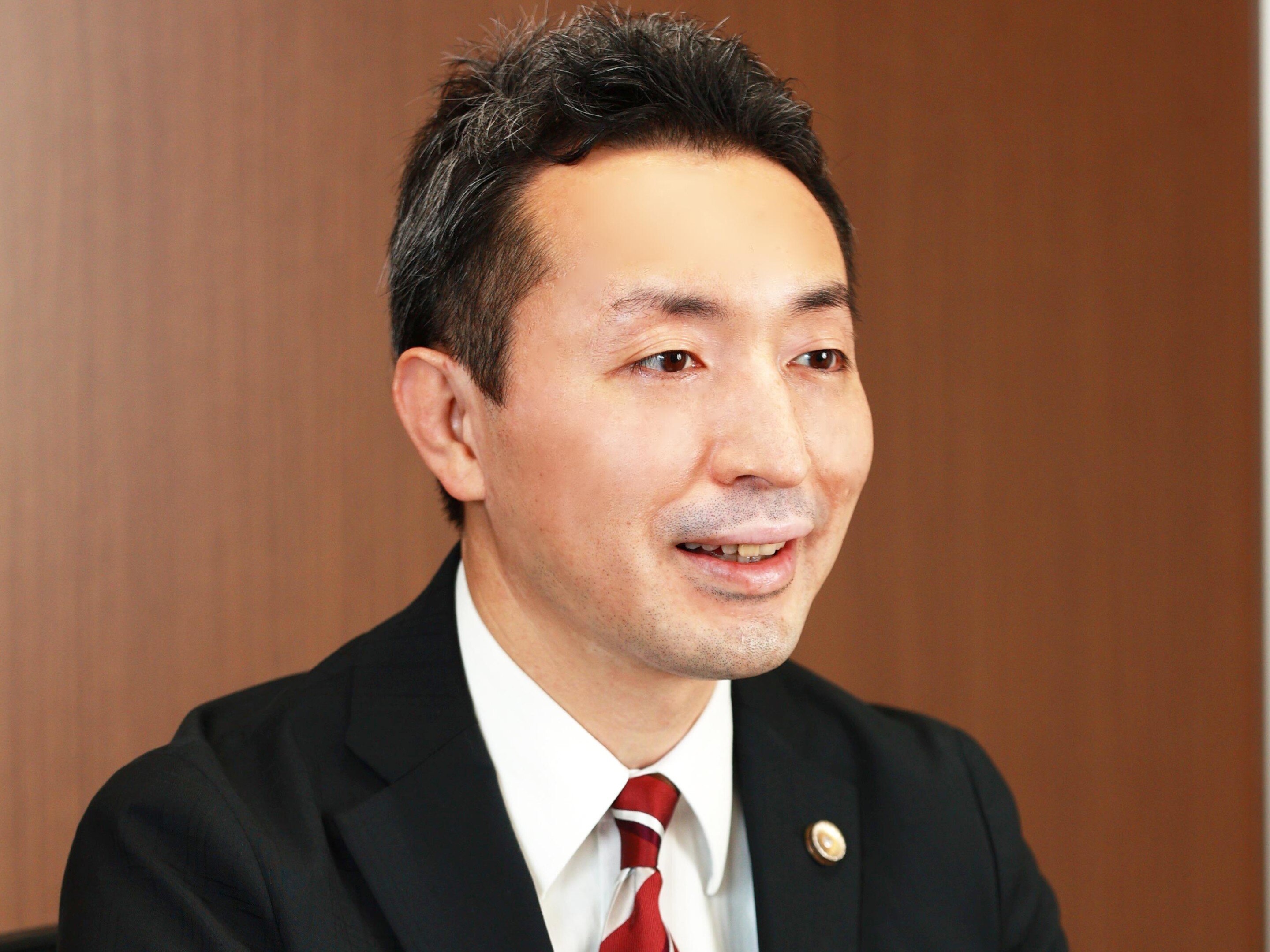 小林 芳郎弁護士
