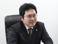 小野寺 豊希弁護士