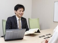 梶 智史弁護士