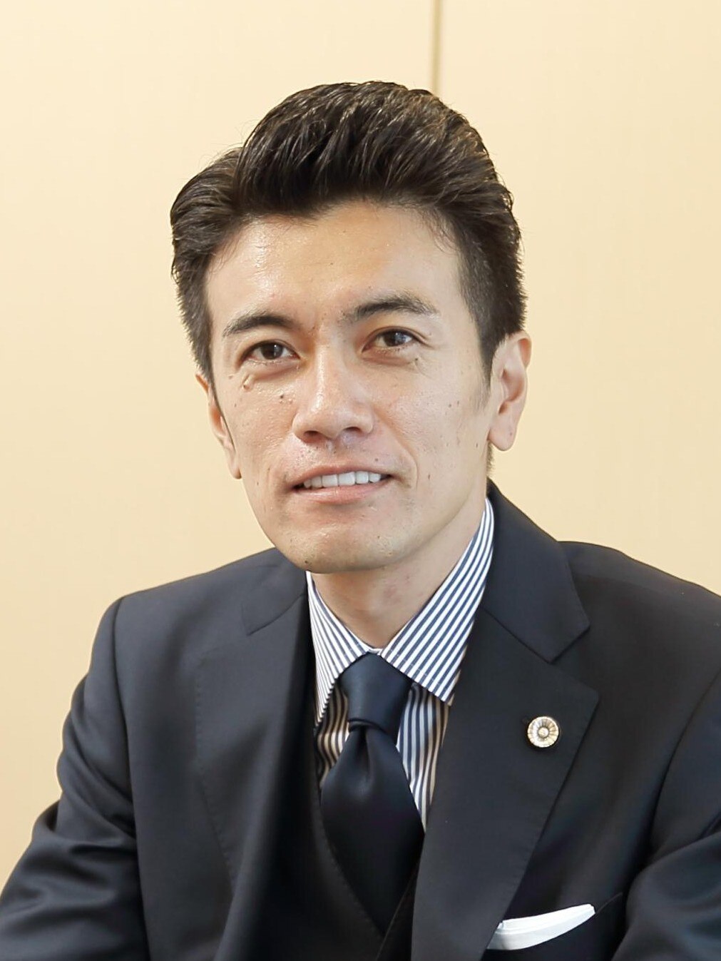 理崎 智英