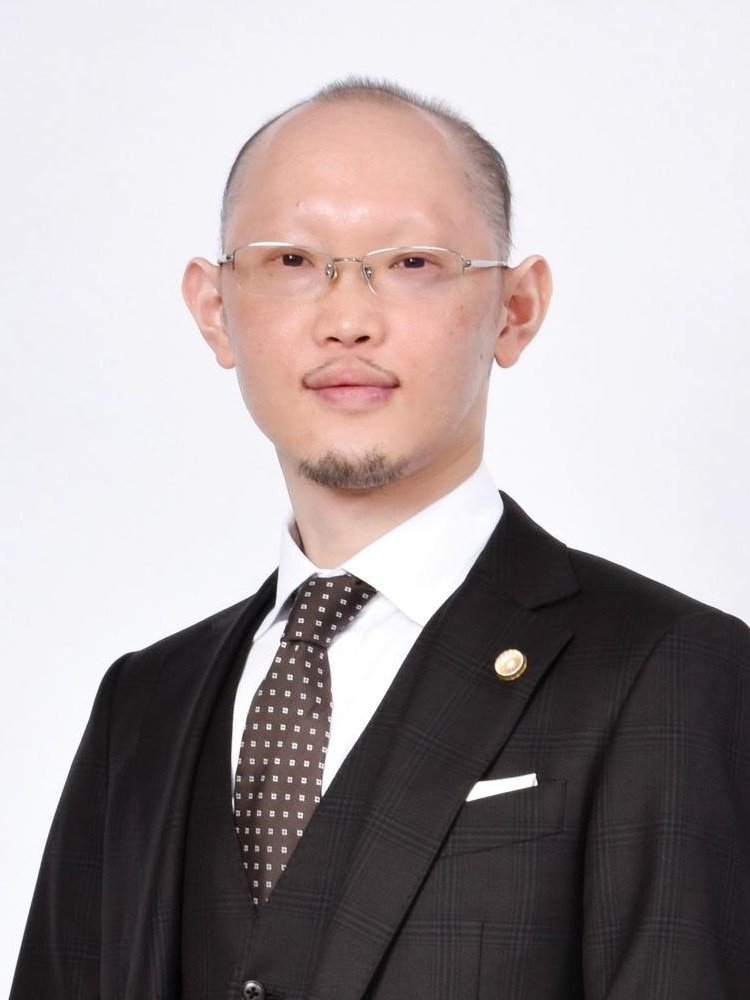 青野 博晃弁護士