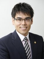 中嶋 佑介弁護士