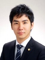権藤 理俊