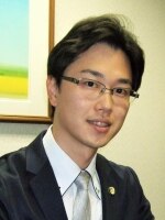 福岡 宏保弁護士