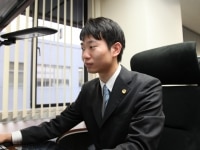 岩﨑 崇弁護士
