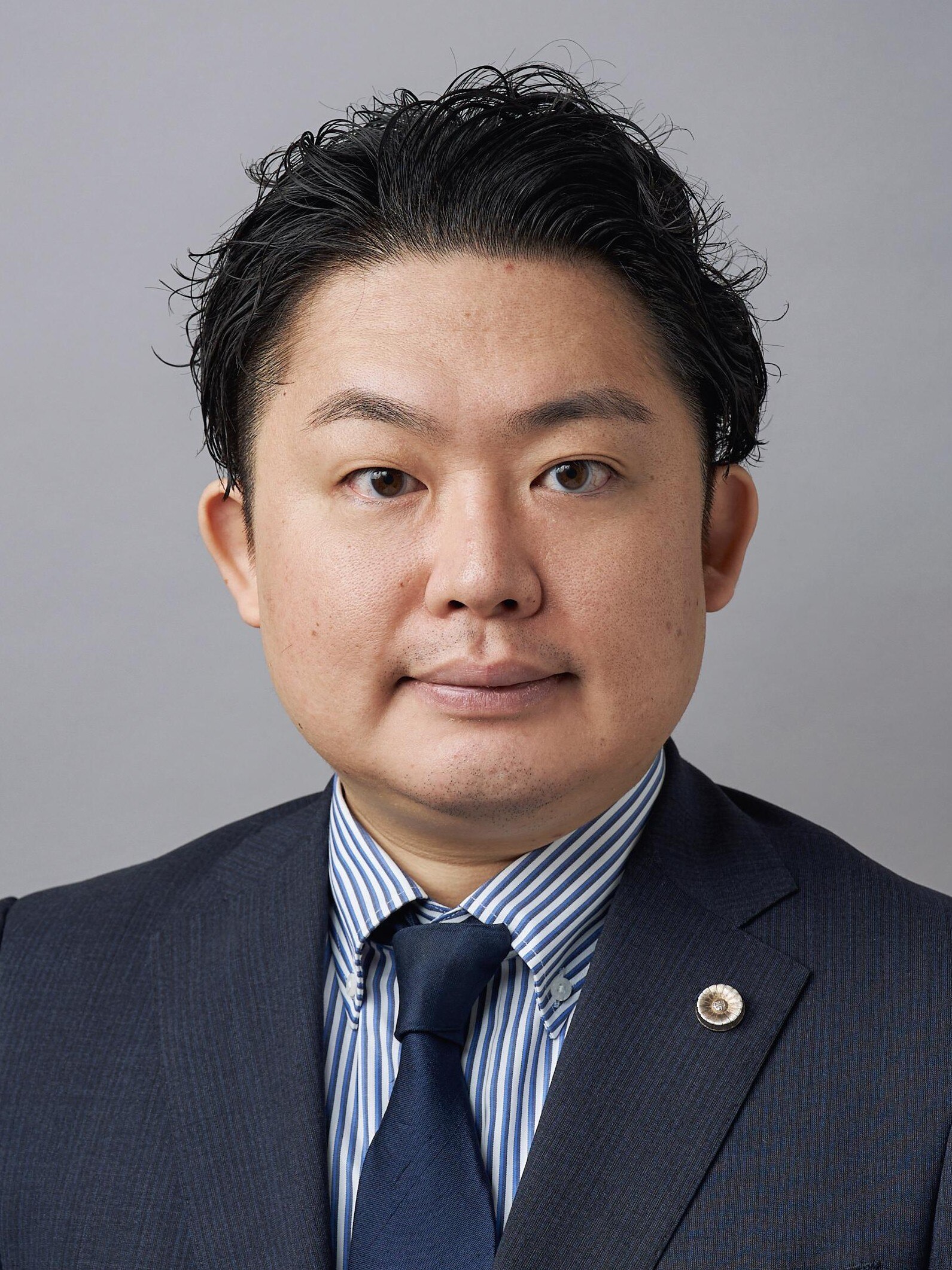鈴木 智也弁護士