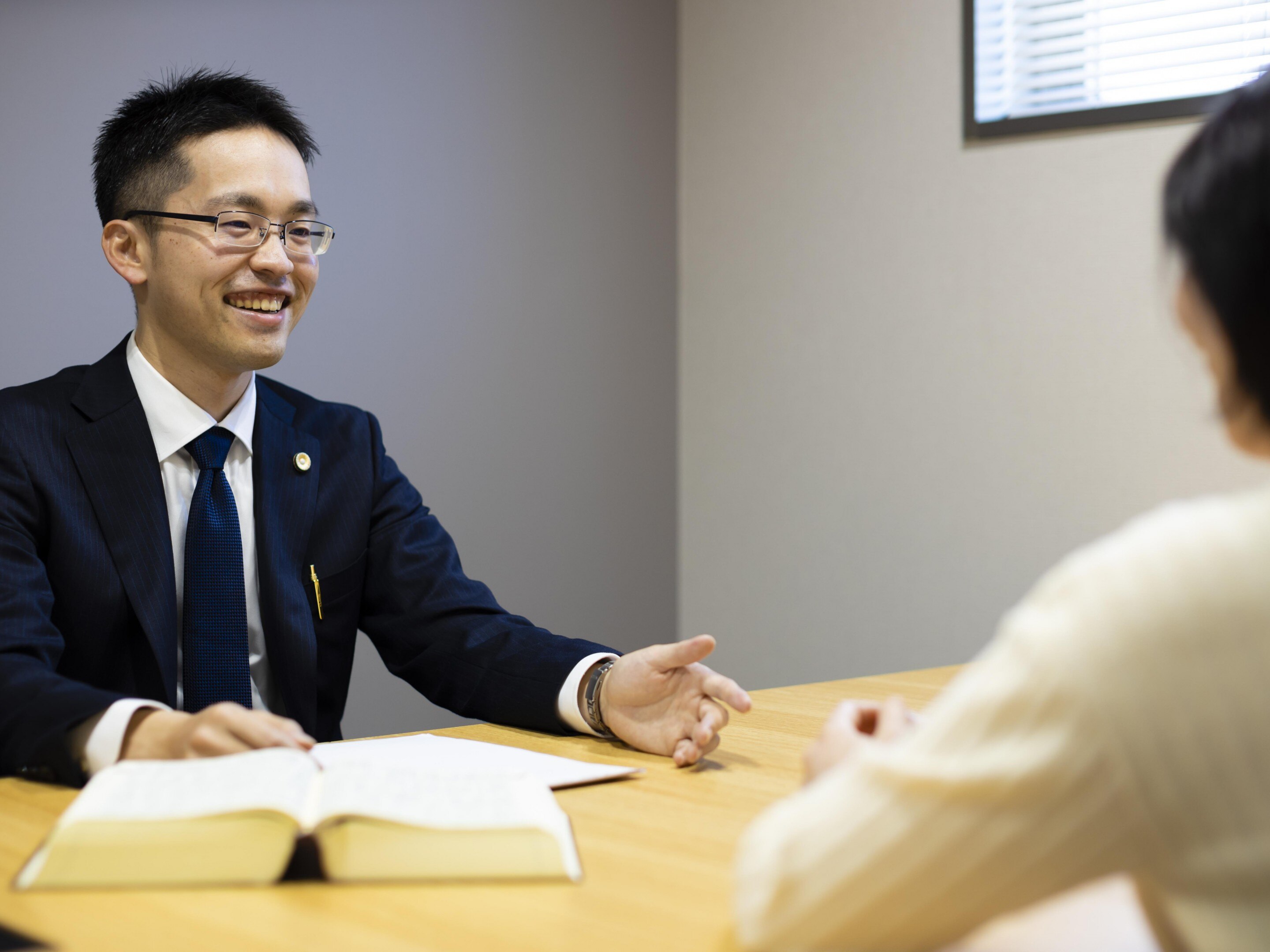 牧 成明弁護士