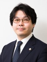 中川 卓