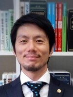 飛渡 貴之弁護士