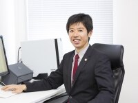 沼倉 悠弁護士