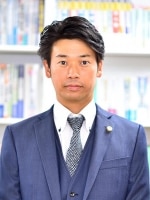 阿部 成孝弁護士