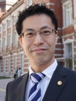 張谷 俊一郎弁護士