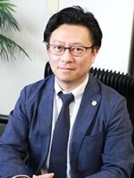 村上 真一弁護士