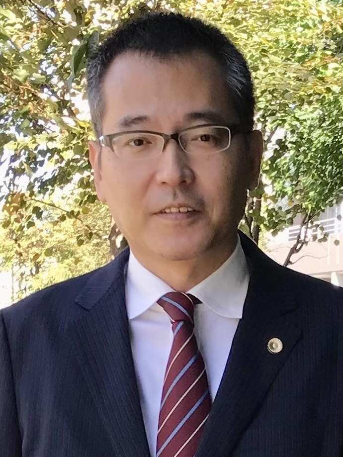 軽部 篤弁護士