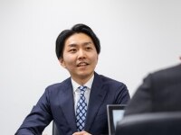 白岩 健介弁護士