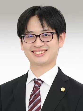 東角 祐磨弁護士