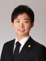 結城 優弁護士