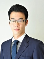 上原 慧弁護士