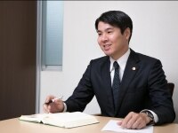 五十嵐 康孝弁護士