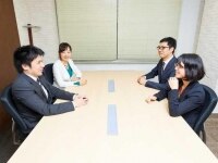 延時 千鶴子弁護士